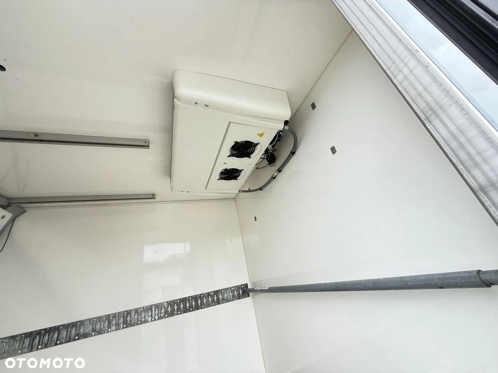 Iveco Daily 50C16 3.0 Bliźniaki Kontener 3x Drzwi Chłodnia Mroźnia Carrier Xarios 500 Jeden Właściciel - 14