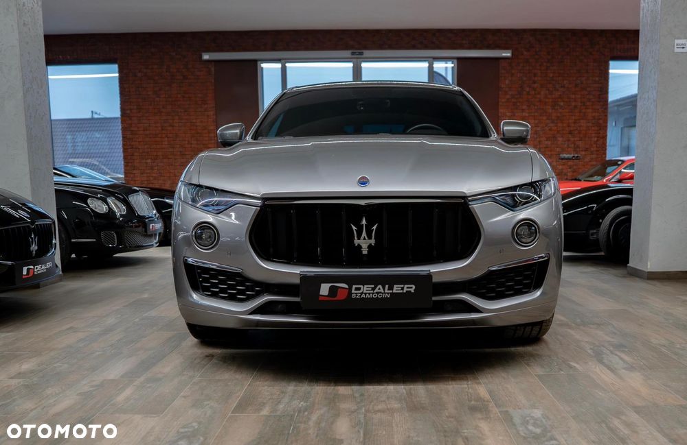 Maserati Levante - 3