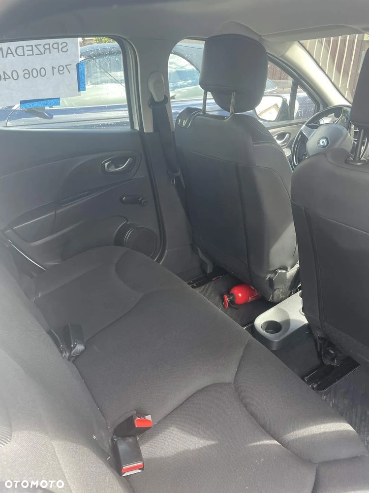 Renault Clio - 9