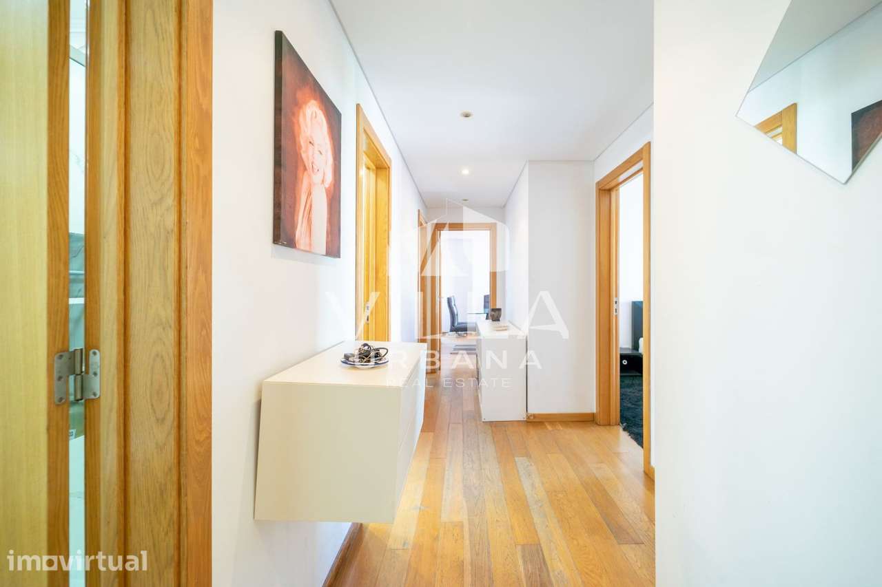 Apartamento T2 — Santo António da Caparica | A metros da praia - Grande imagem: 4/32