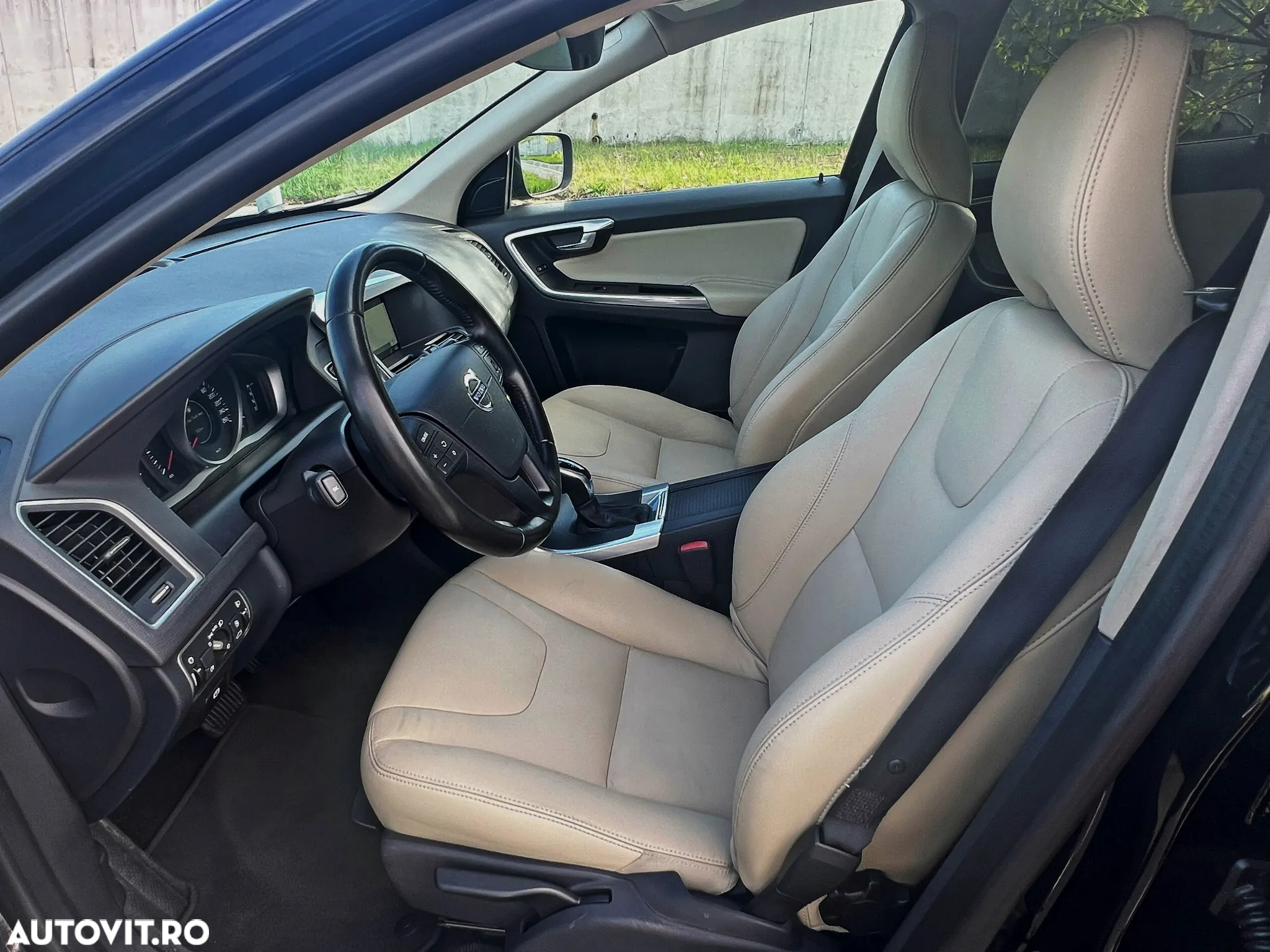 Volvo XC 60 D4AWD Kinetic - 6