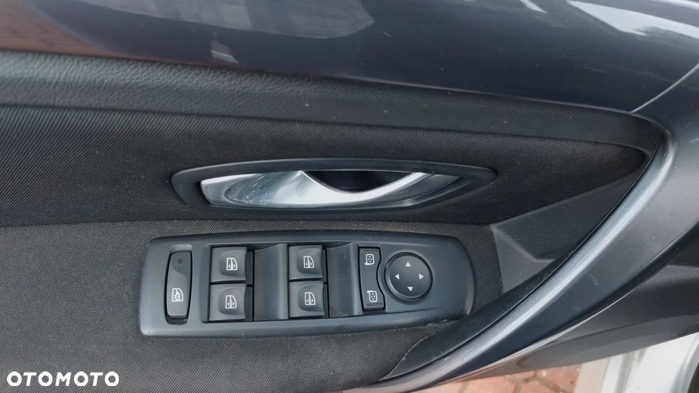 Renault Laguna - 18
