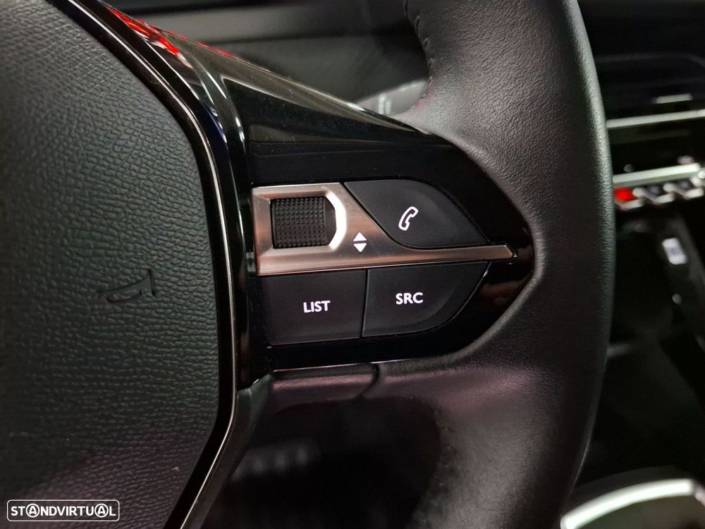 Peugeot 208 1.2 PureTech Active - 17