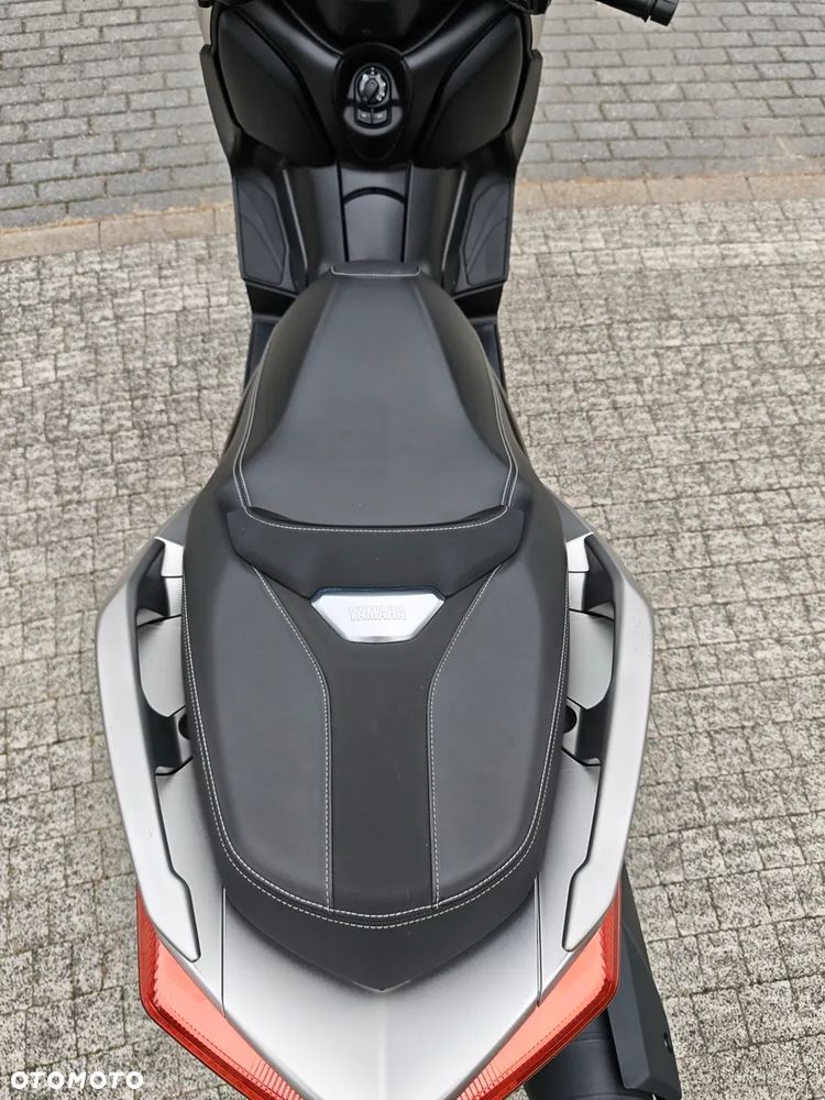 Yamaha X-max - 26