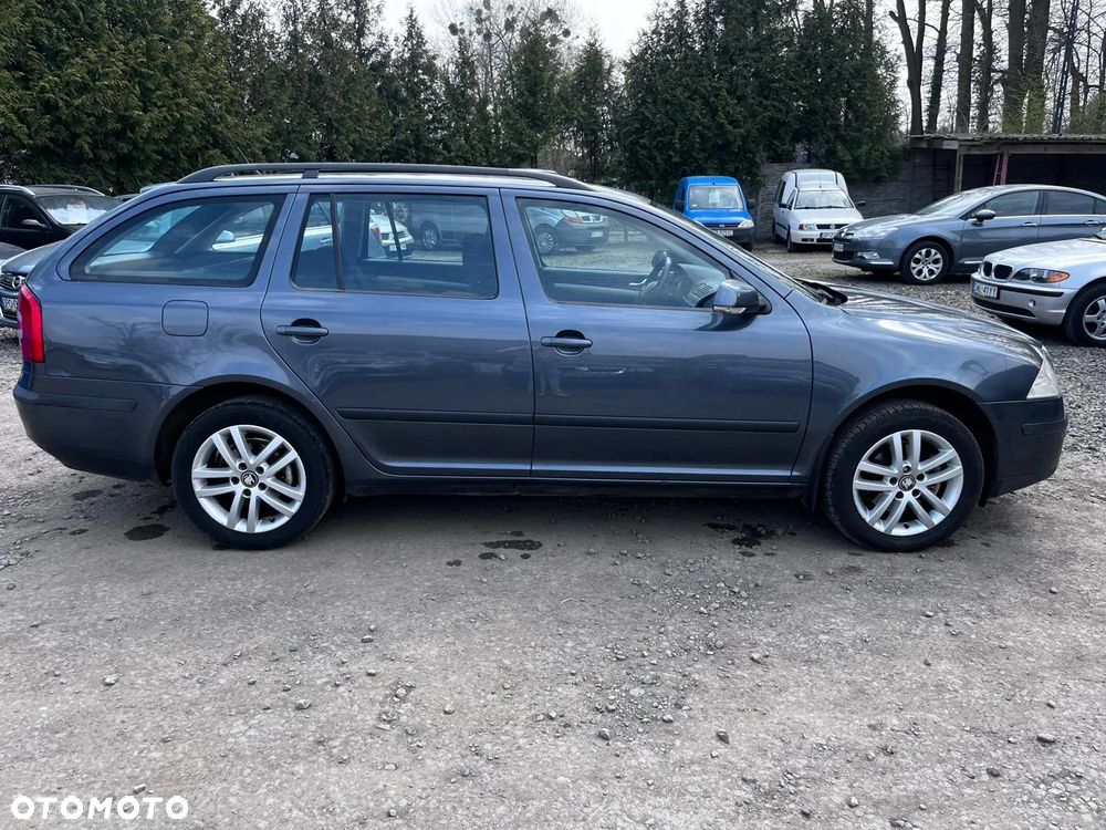 Skoda Octavia - 10
