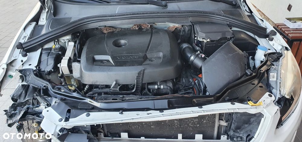 Volvo XC 60 - 6