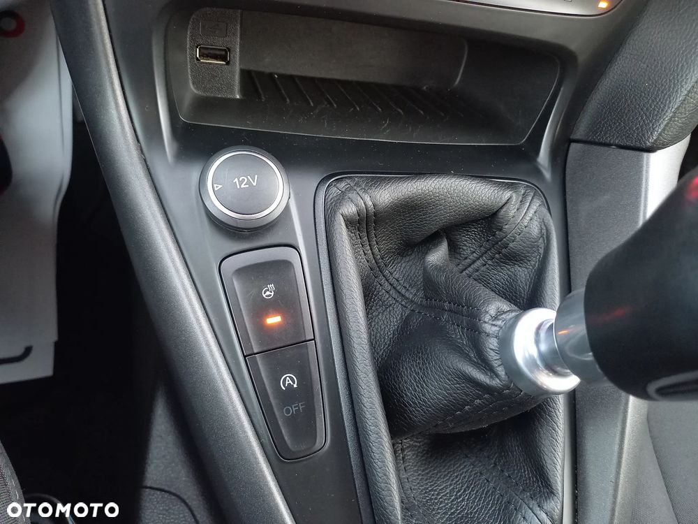 Ford Focus 1.0 EcoBoost Edition - 27