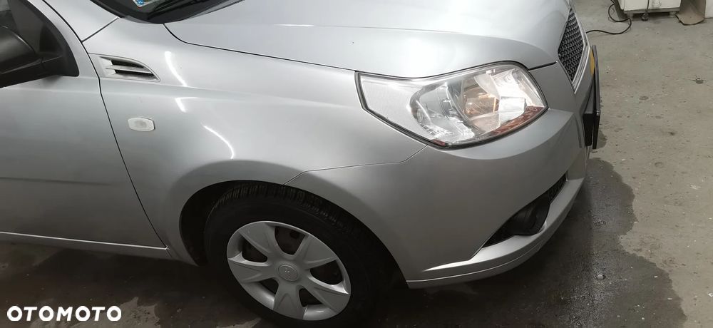 Chevrolet Aveo 1.2 16V Base - 17