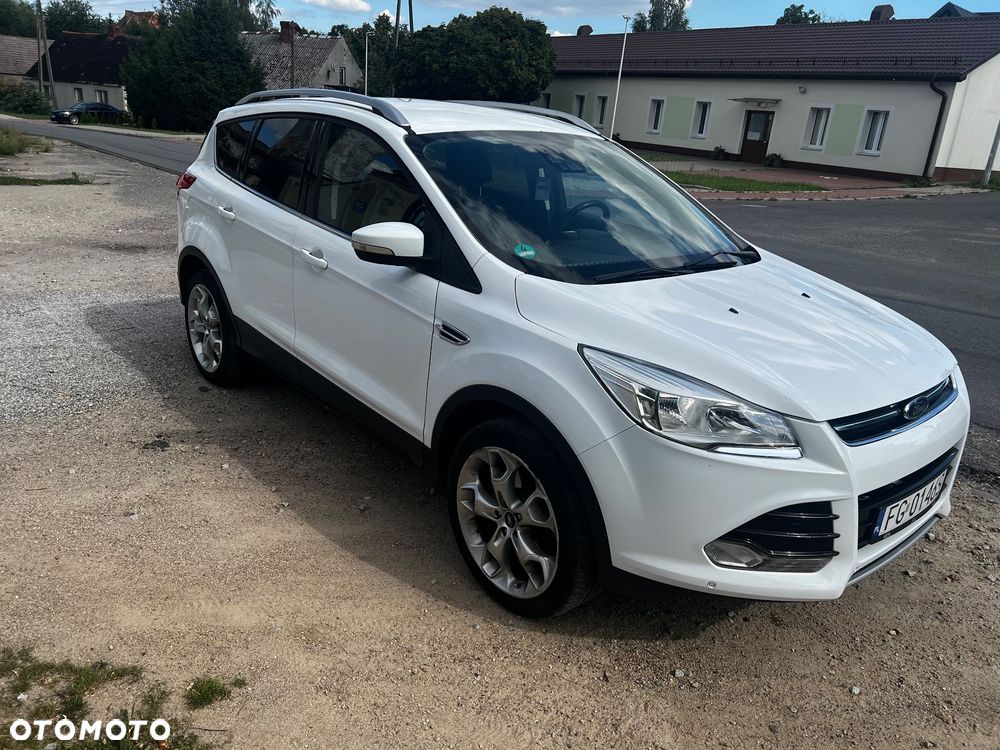 Ford Kuga 2.0 TDCi 4x4 Titanium - 4