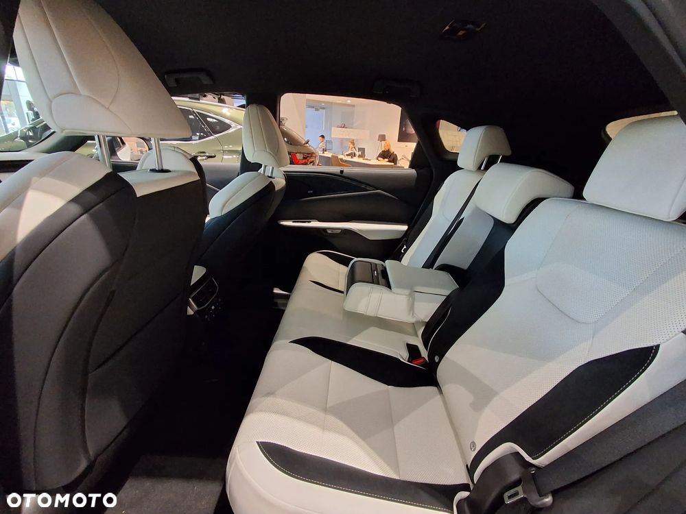 Lexus RX 500h F Sport - 12