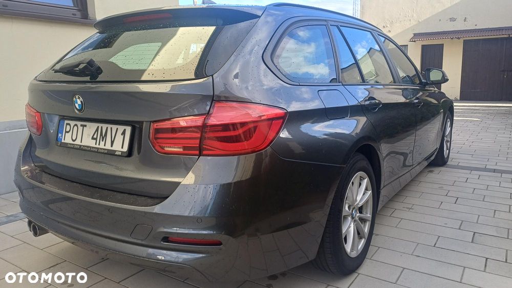BMW 3 Series 2016 photo 4