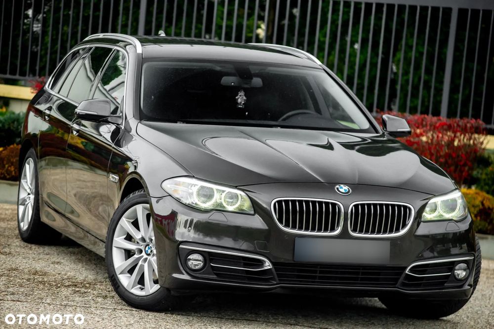 BMW Seria 5 530d Sport-Aut Luxury Line - 1