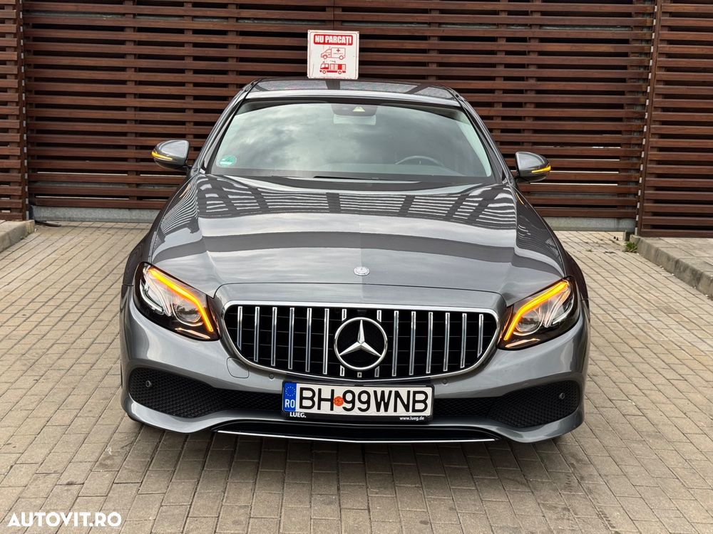 Mercedes-Benz E 220 d 4Matic 9G-TRONIC Avantgarde - 5
