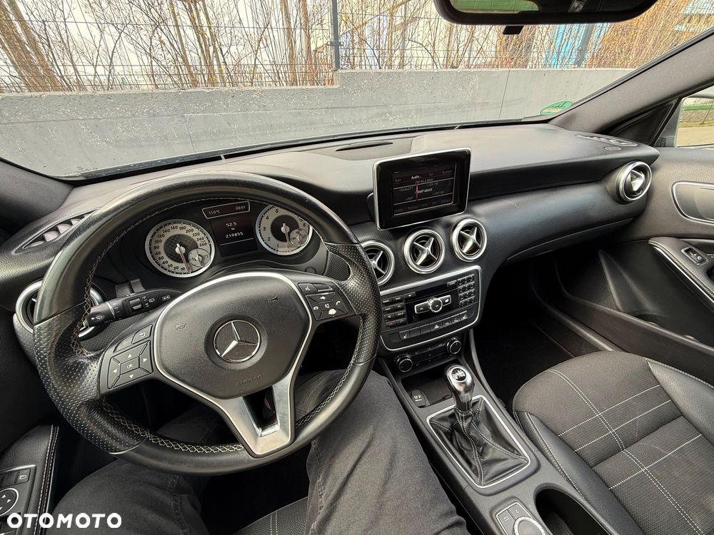 Mercedes-Benz Klasa A 180 BlueEfficiency Edition - 13