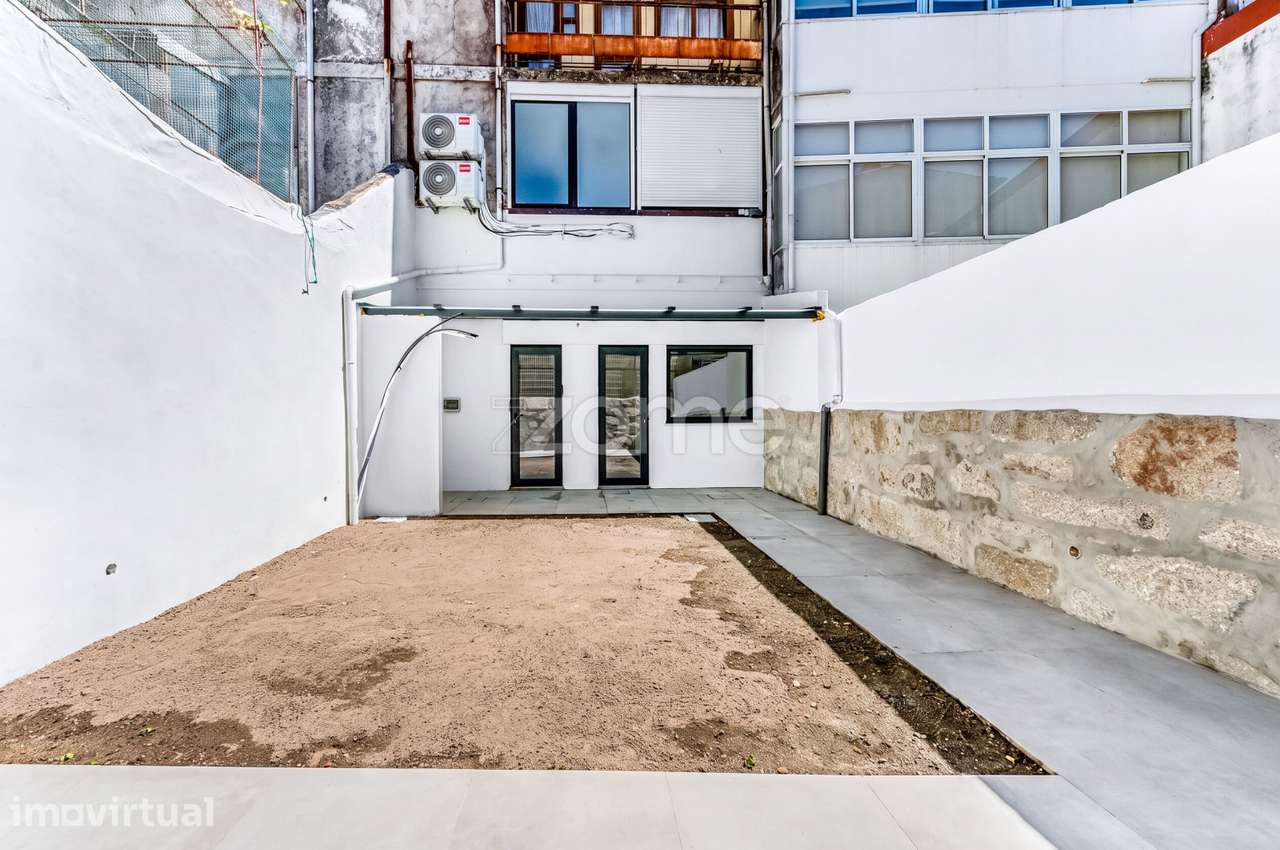 T1 LARGO DA LAPA - PORTO - COM JARDIM PRIVADO - Grande imagem: 2/19