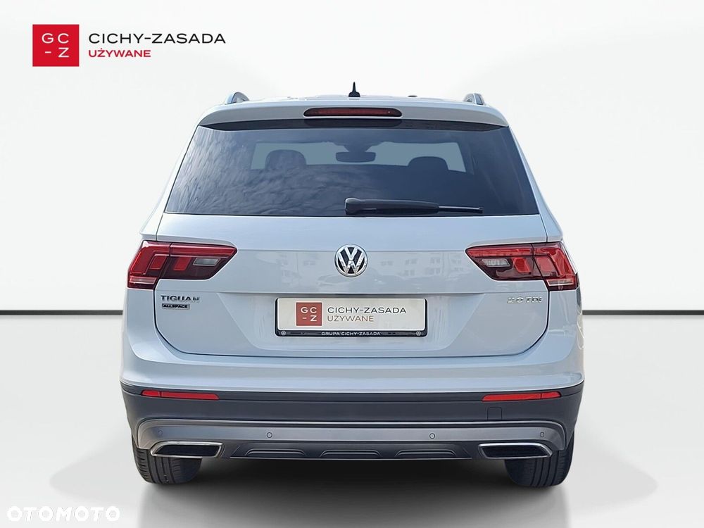 Volkswagen Tiguan Allspace 2.0 TDI SCR Trendline - 4