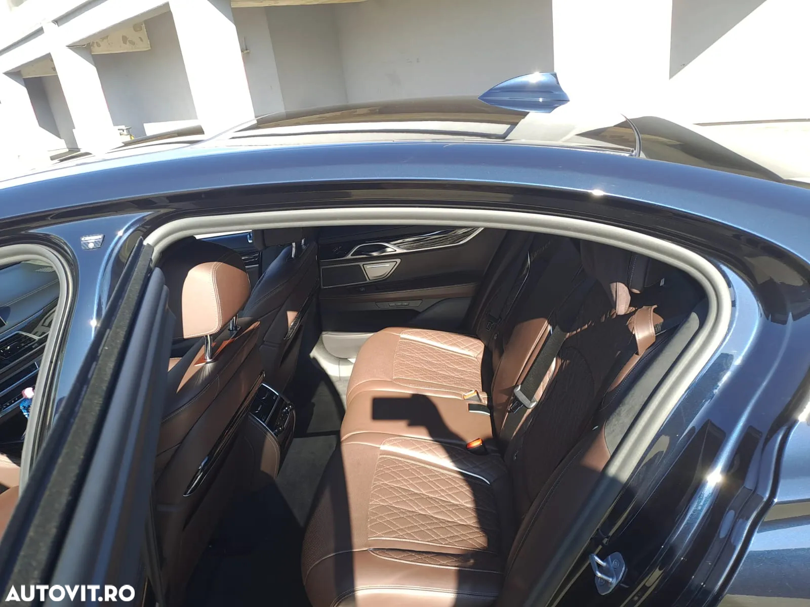BMW Seria 7 745Le - 5