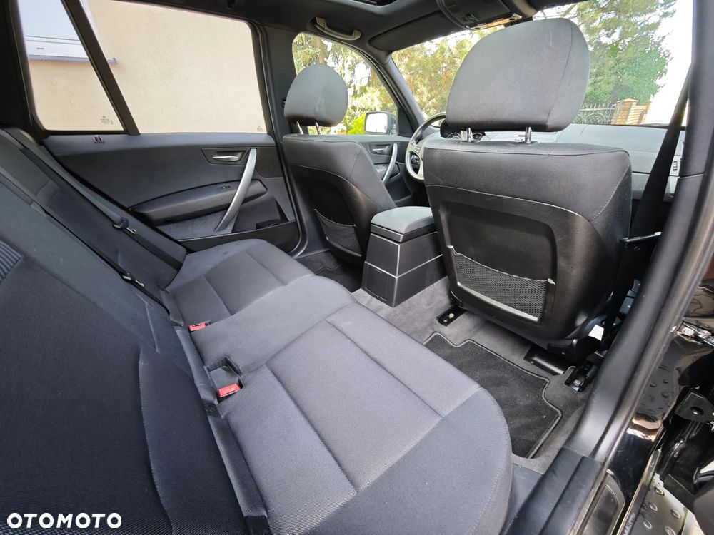 BMW X3 2.0i - 23