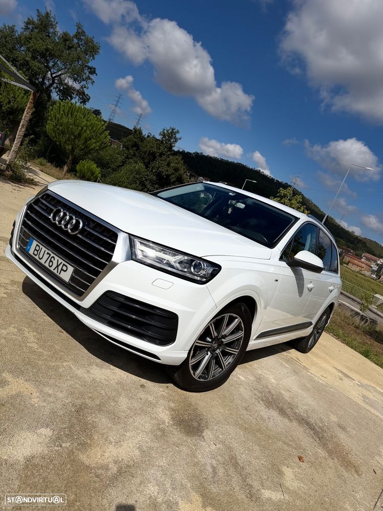 Audi Q7 3.0 TDI quattro S-line Tiptronic - 1