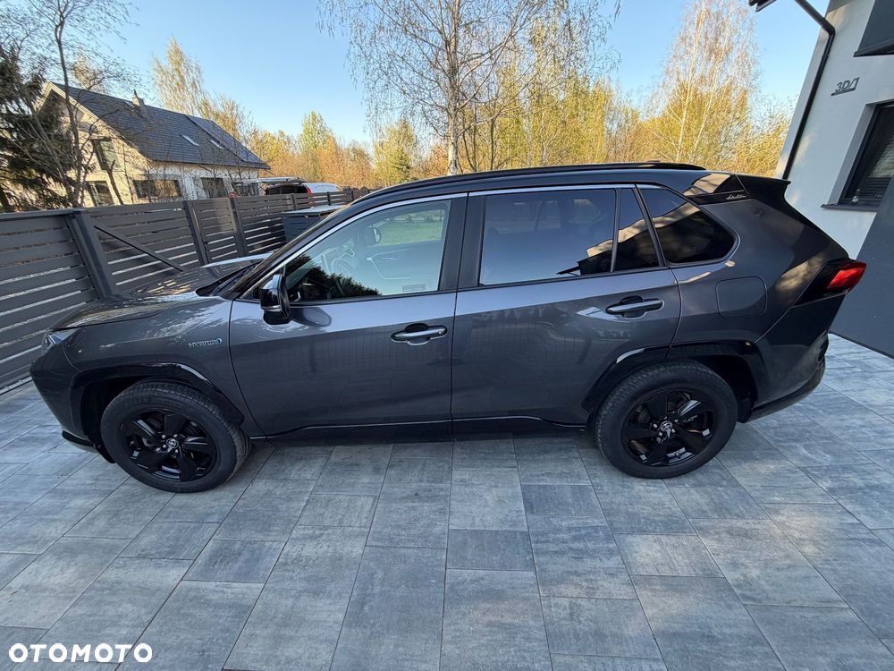 Toyota RAV4 - 10