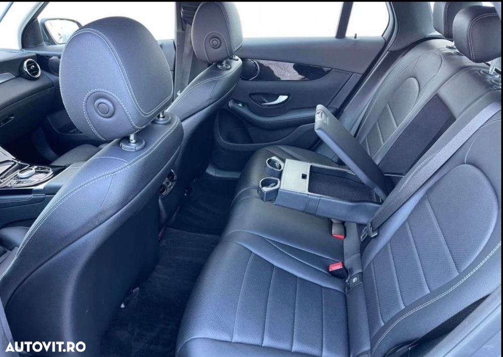 Mercedes-Benz GLC 220 d 4Matic 9G-TRONIC Edition 1 - 8