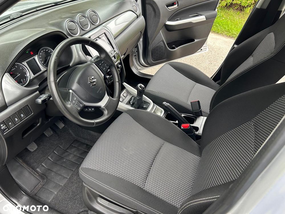 Suzuki Vitara 1.6 (4x2) Comfort+ - 21