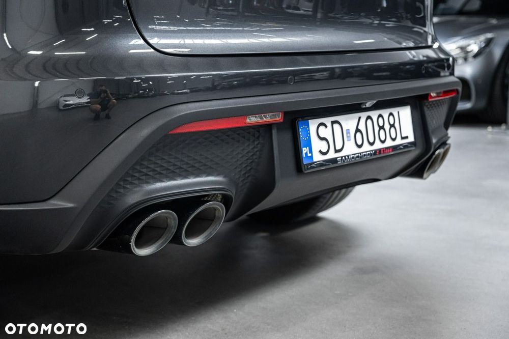 Porsche Macan T - 22