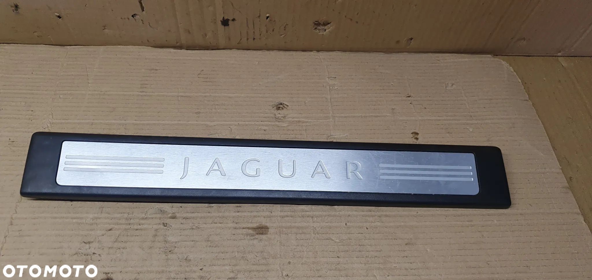 Nakładka listwa osłona progu prawy przód Jaguar XF X250 8X23-13200-AF - 1