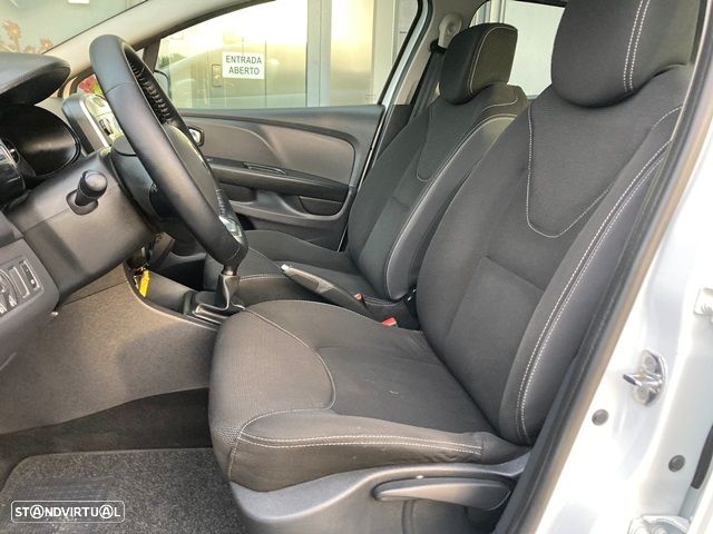Renault Clio 1.5 dCi Zen - 23