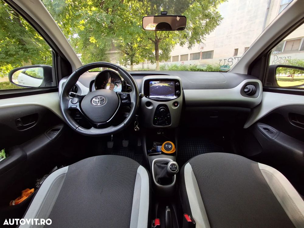 Toyota Aygo x - 5