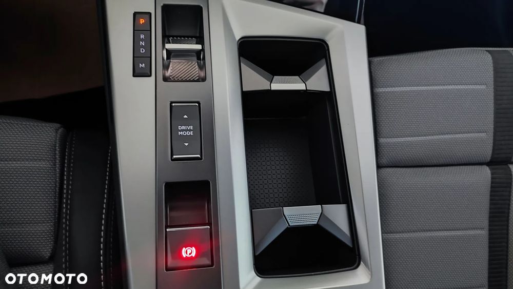 Opel Grandland 1.2 T mHEV GS S&S eDTC6 - 16