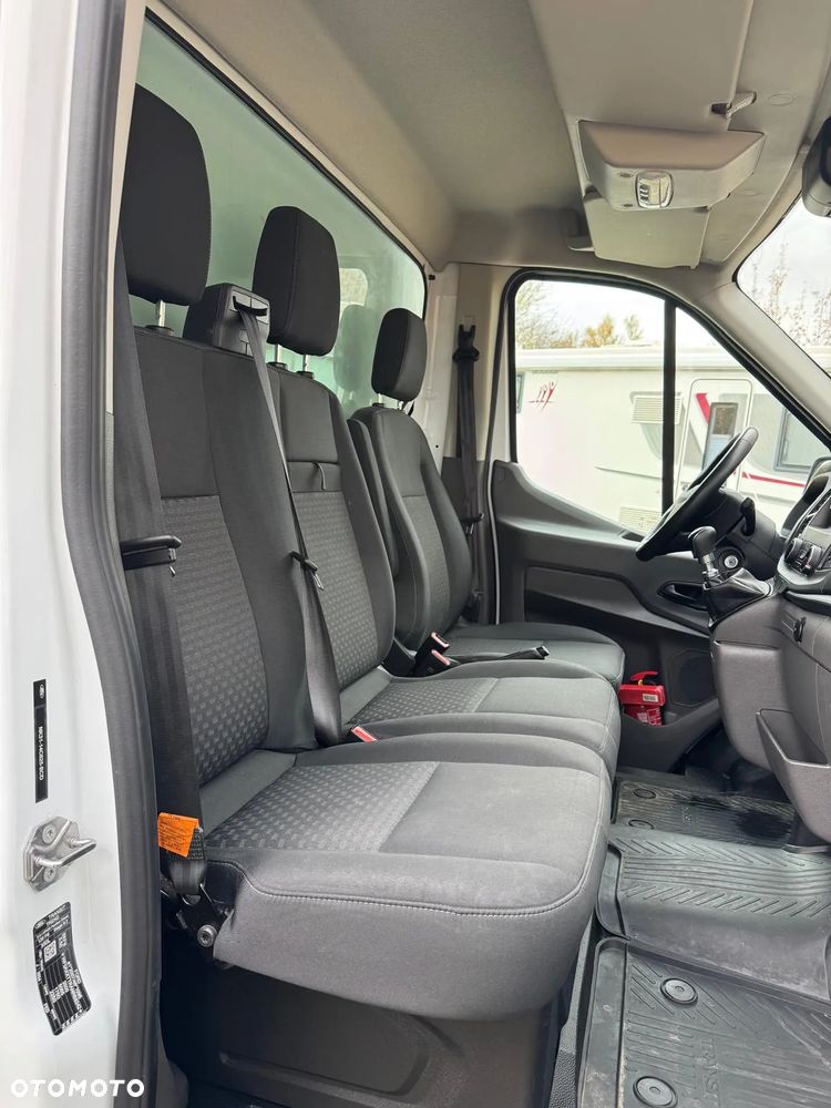 Ford Transit Kontener - 16