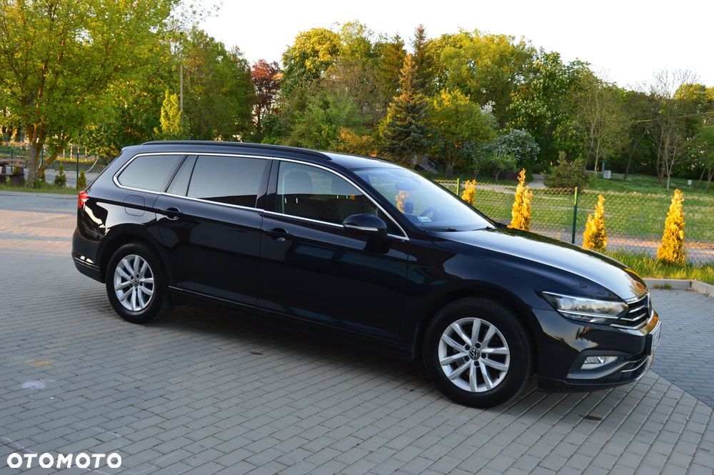 Volkswagen Passat - 9