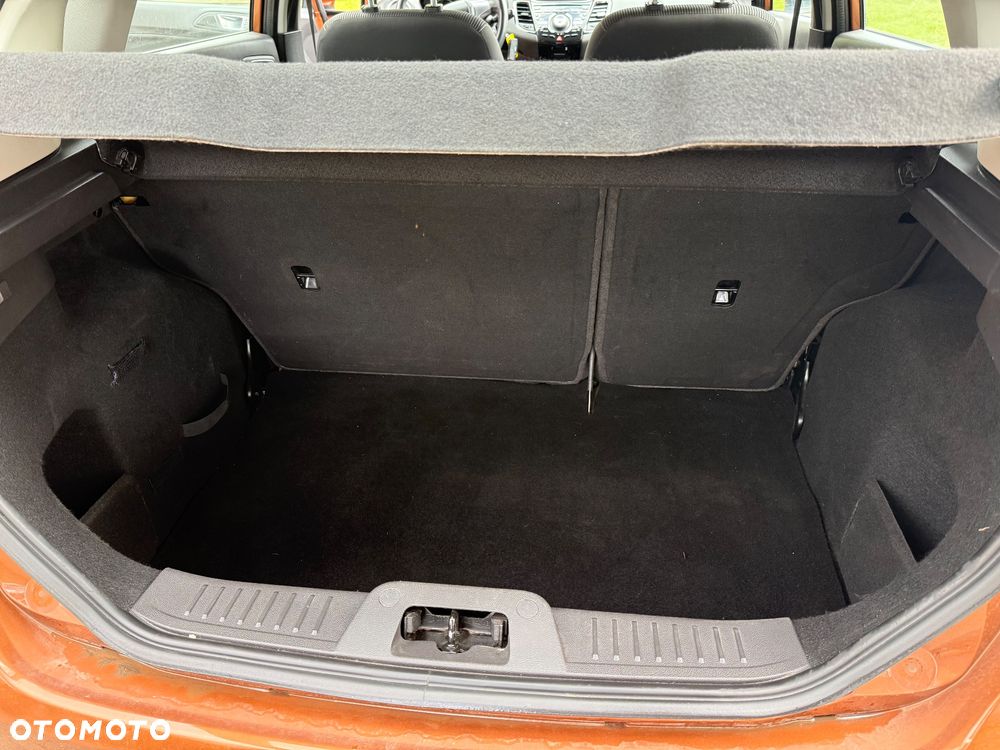 Ford Fiesta 1.0 EcoBoost Silver X - 29