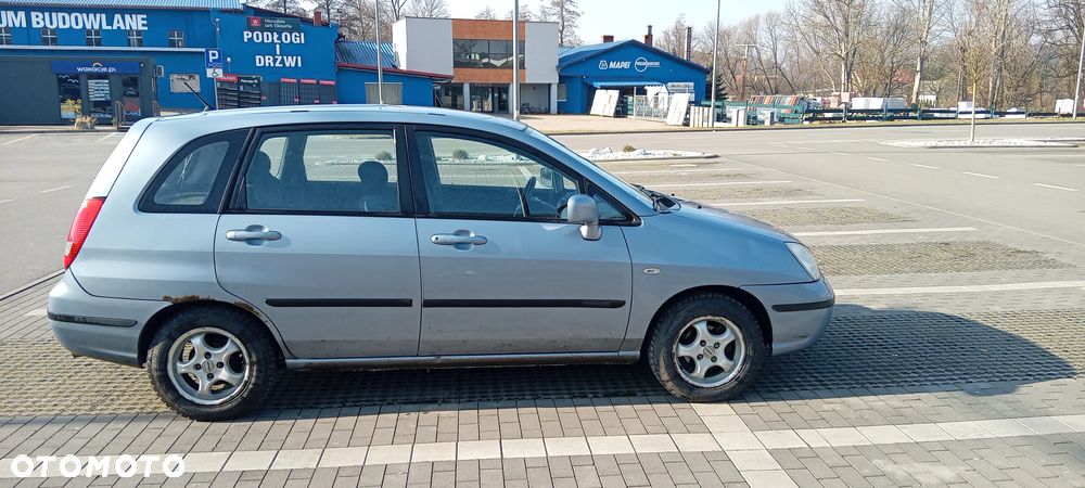 Suzuki Liana 1.6 - 3