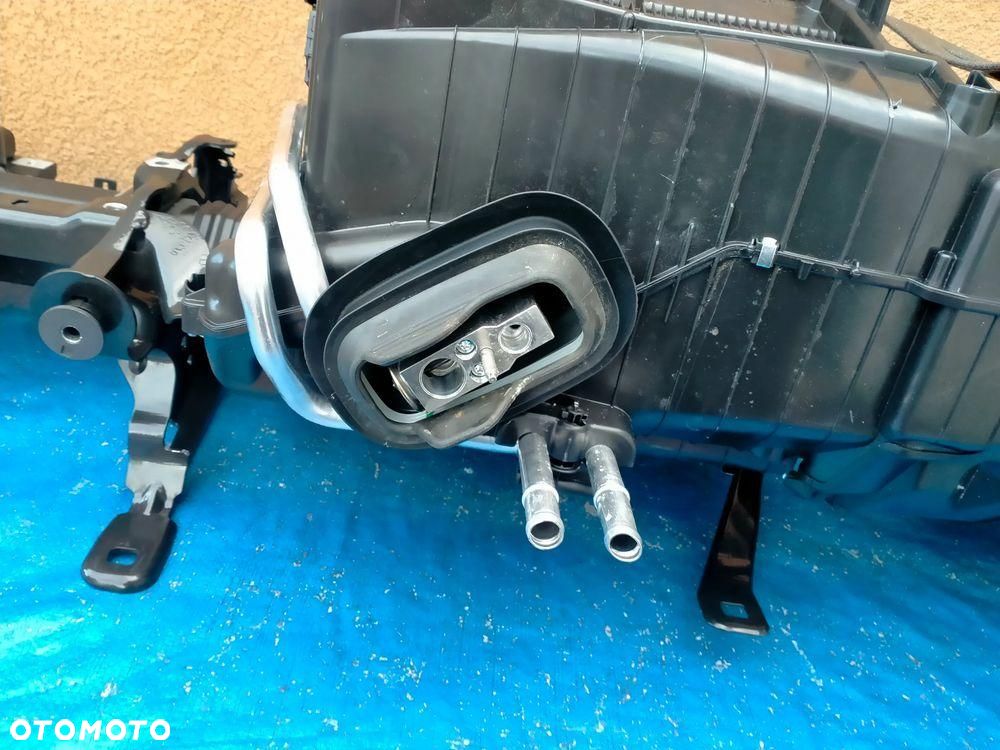 Audi Q5 80A 2.0 TFSI LIFT Nagrzewnica Dmuchawa 80B816005BH - 14