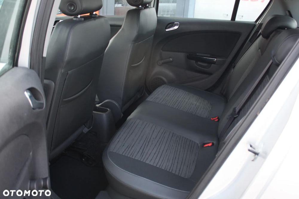 Opel Corsa 1.2 16V Enjoy - 9