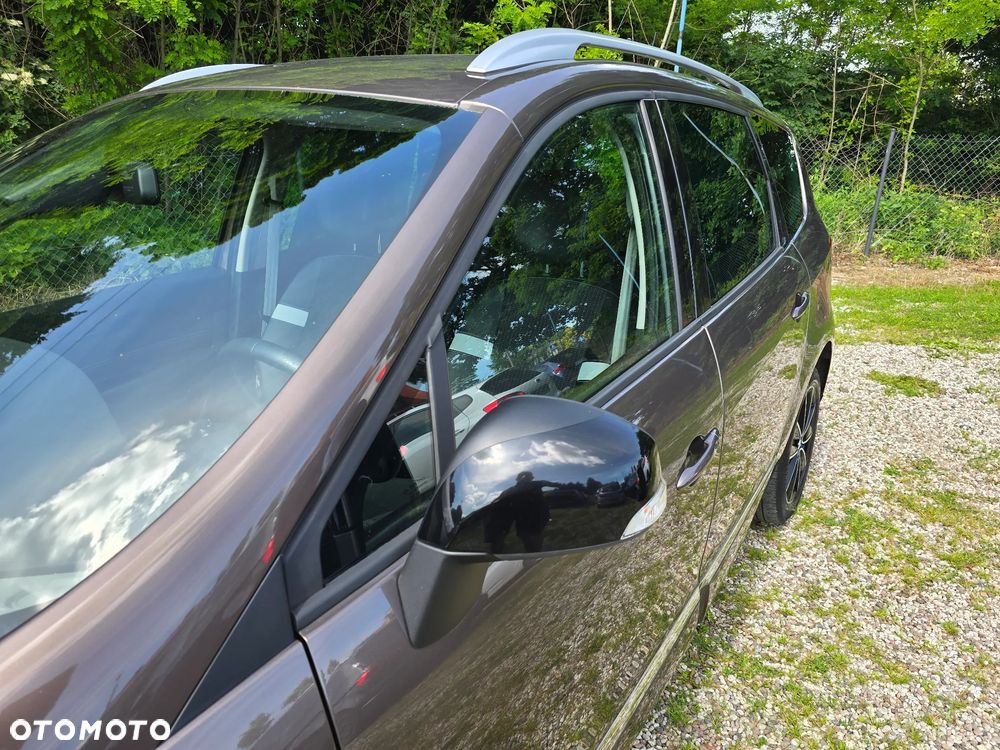 Renault Scenic dCi 130 FAP Start & Stop Bose Edition - 9
