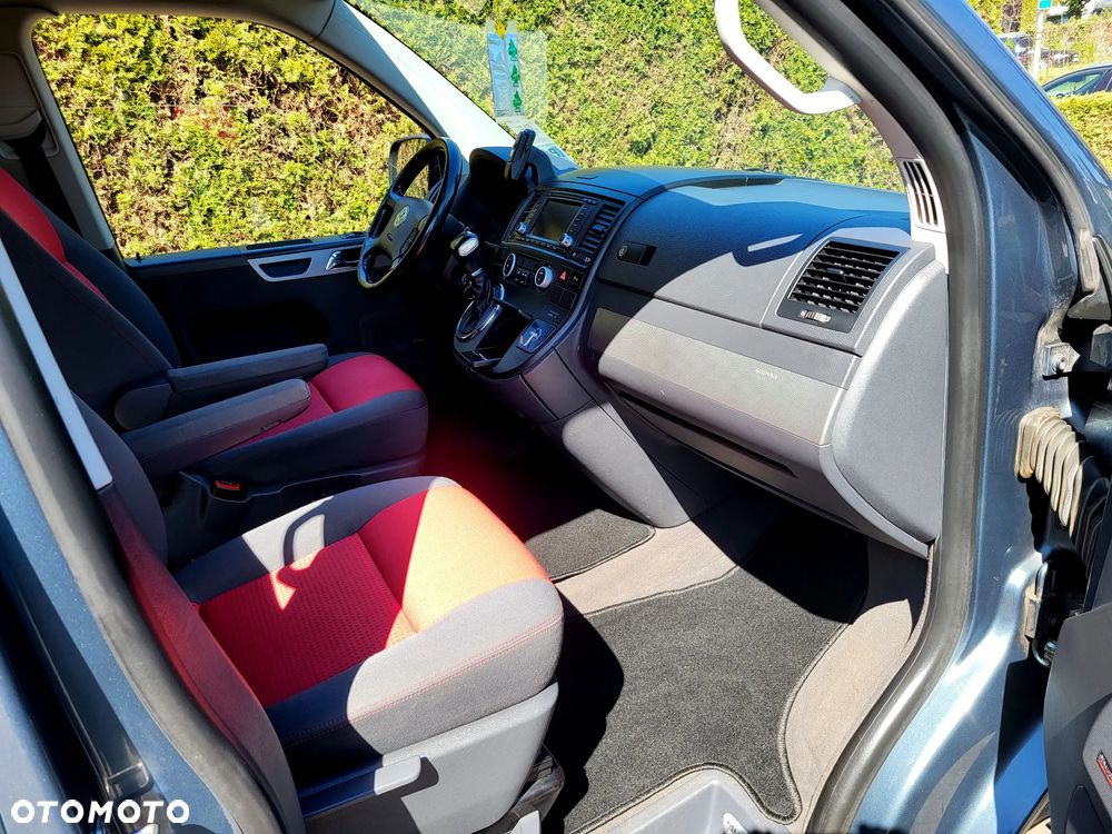 Volkswagen Multivan - 7