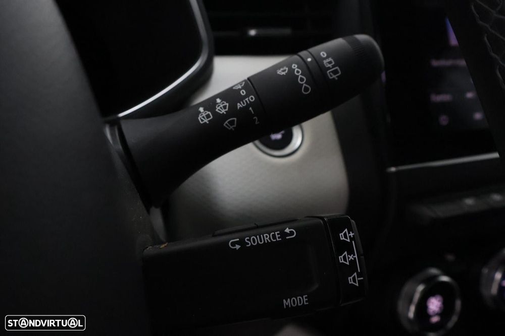 Renault Clio - 21