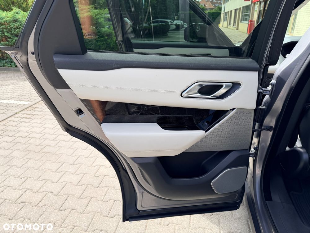 Land Rover Range Rover Velar 2.0 SD4 R-Dynamic HSE - 23