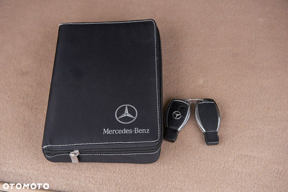 Mercedes-Benz ML 320 CDI 4Matic 7G-TRONIC - 32