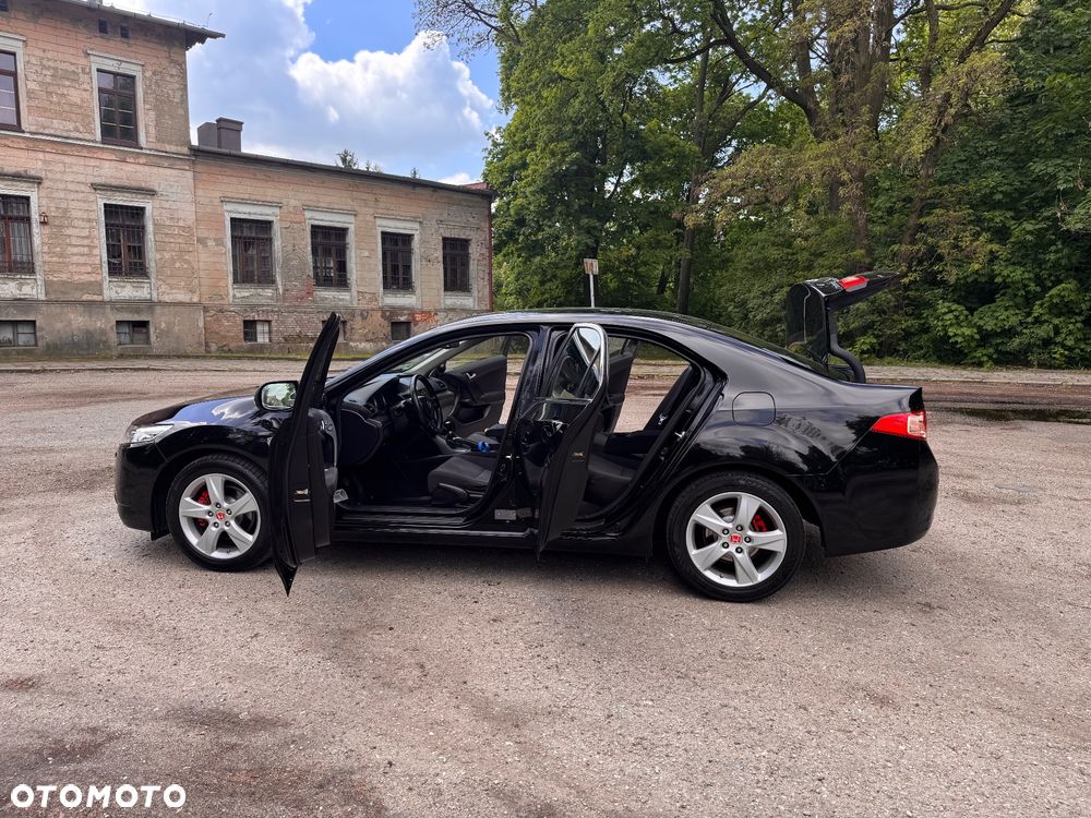Honda Accord 2.0 Elegance 50 Jahre Edition - 3