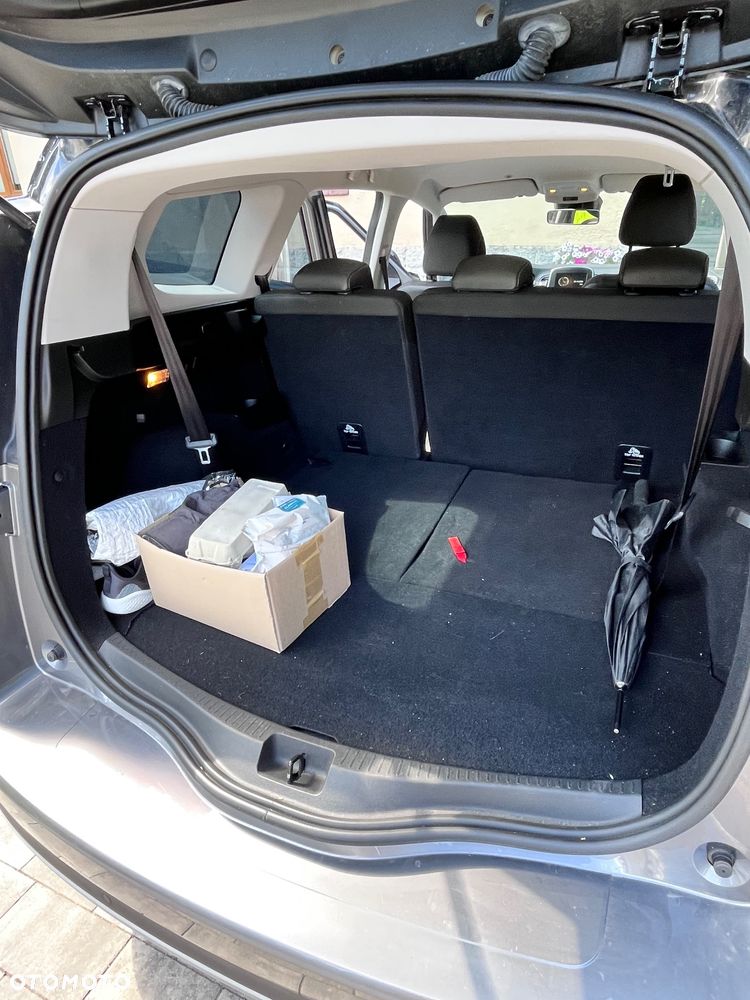 Renault Scenic 1.3 TCe FAP Zen - 23