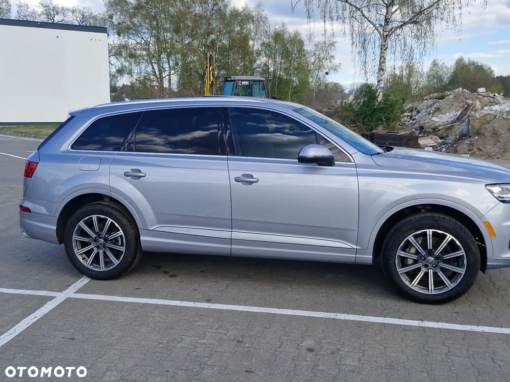 Audi Q7 - 8