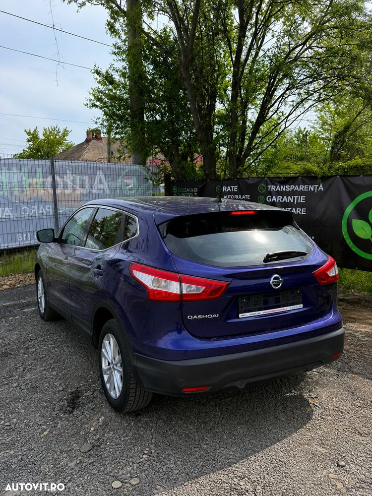Nissan Qashqai 1.2 DIG-T ACENTA - 6