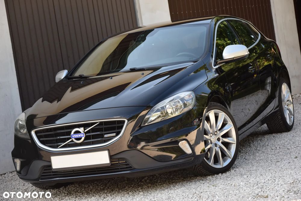 Volvo V40 D4 RDesign - 1