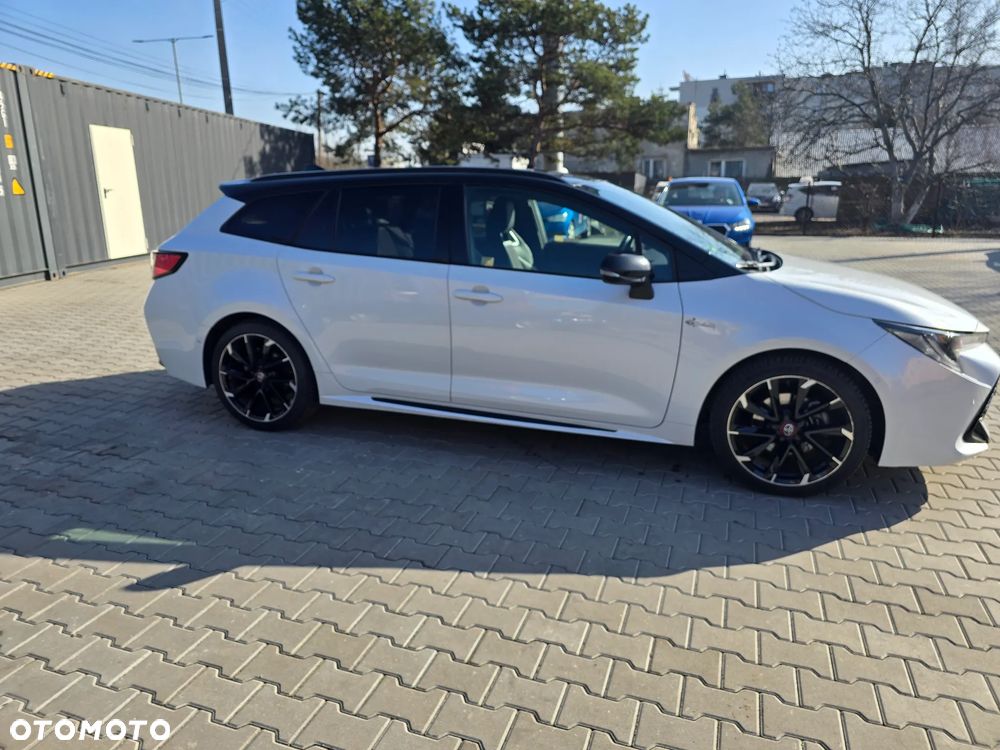 Toyota Corolla 2.0 Hybrid GR Sport - 1