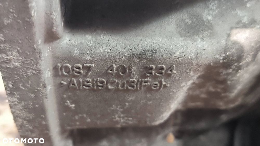 8HP-70 Automatyczna skrzynia biegów Maserati ghibli 2987 TDI 2014 sedan czarny - 5