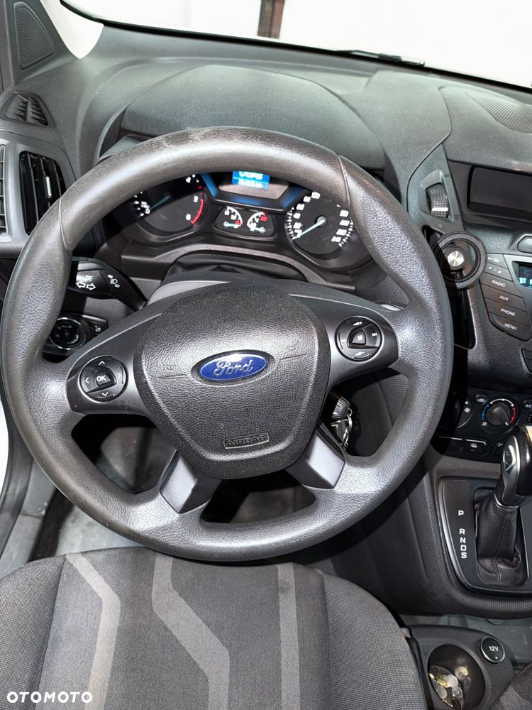 Ford Transit Connect - 10